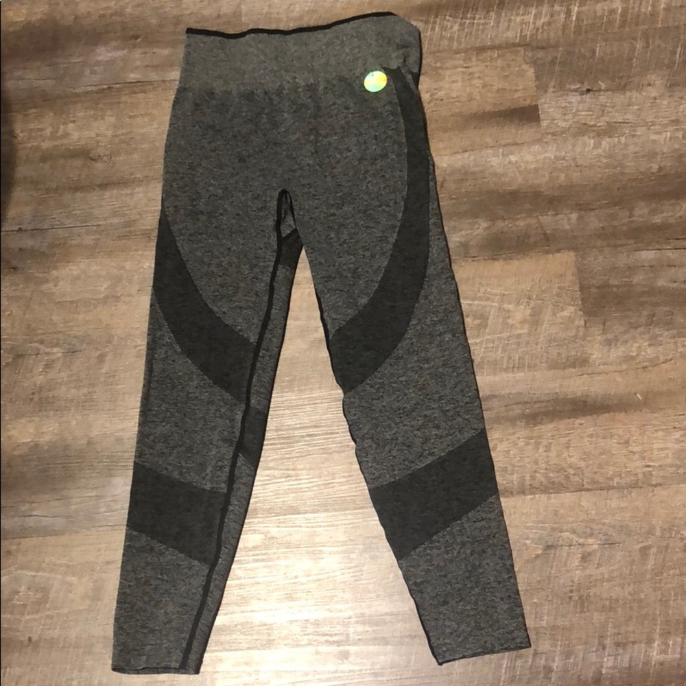 Victoria’s Secret Pink Seamless Leggings